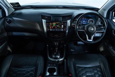 2021 Nissan Navara - Thumbnail