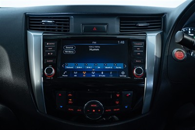2021 Nissan Navara - Thumbnail
