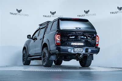 2021 Nissan Navara - Thumbnail