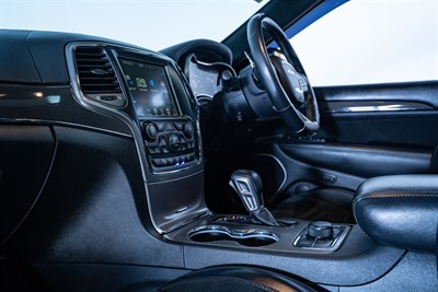 2017 Jeep Grand Cherokee - Thumbnail