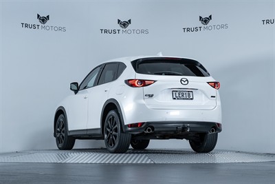 2018 Mazda CX-5 - Thumbnail