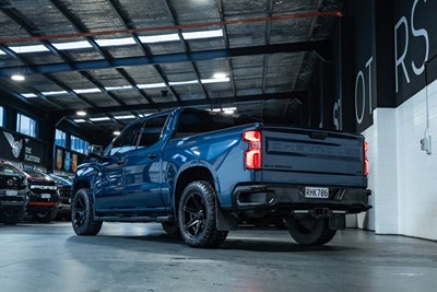2023 Chevrolet Silverado - Thumbnail