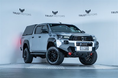 2022 Toyota Hilux - Thumbnail