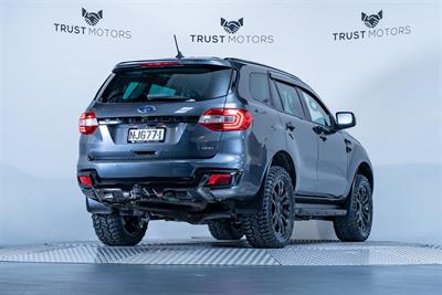 2021 Ford Everest - Thumbnail