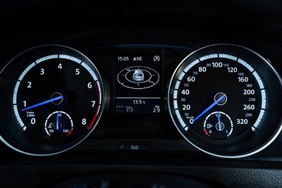 2014 Volkswagen Golf - Thumbnail