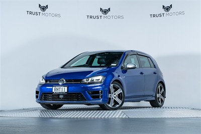 2014 Volkswagen Golf - Thumbnail