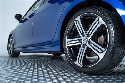 2014 Volkswagen Golf - Thumbnail