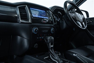 2021 Ford Everest - Thumbnail