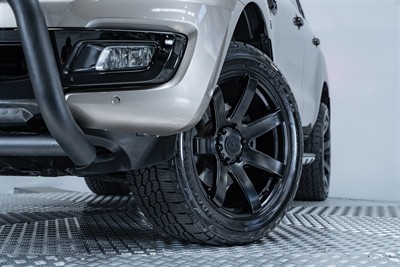 2021 Ford Everest - Thumbnail