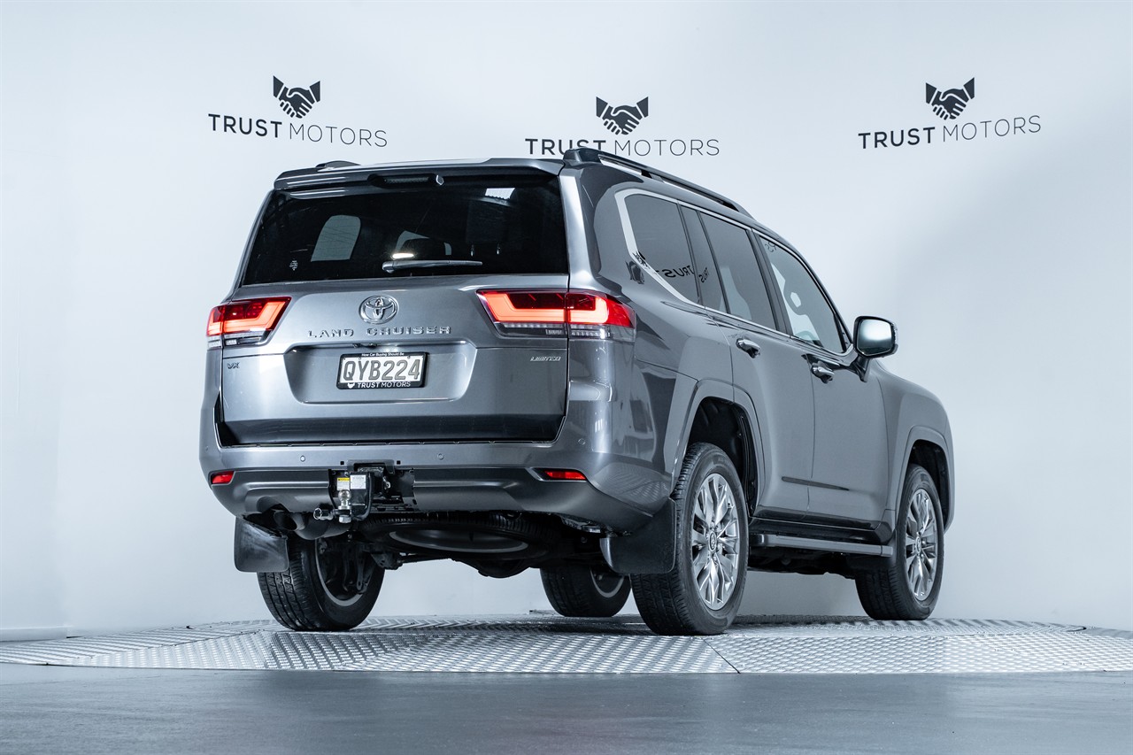 2024 Toyota Landcruiser