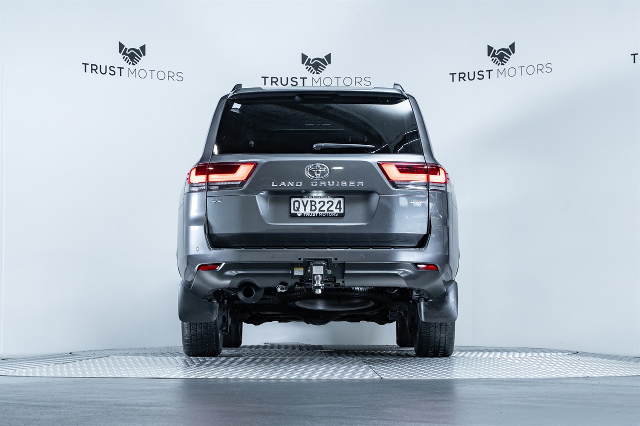 2024 Toyota Landcruiser