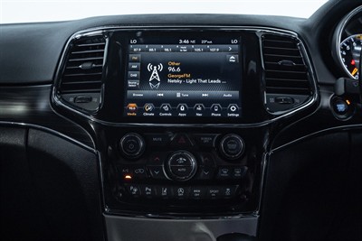 2021 Jeep Grand Cherokee - Thumbnail