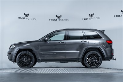 2021 Jeep Grand Cherokee - Thumbnail