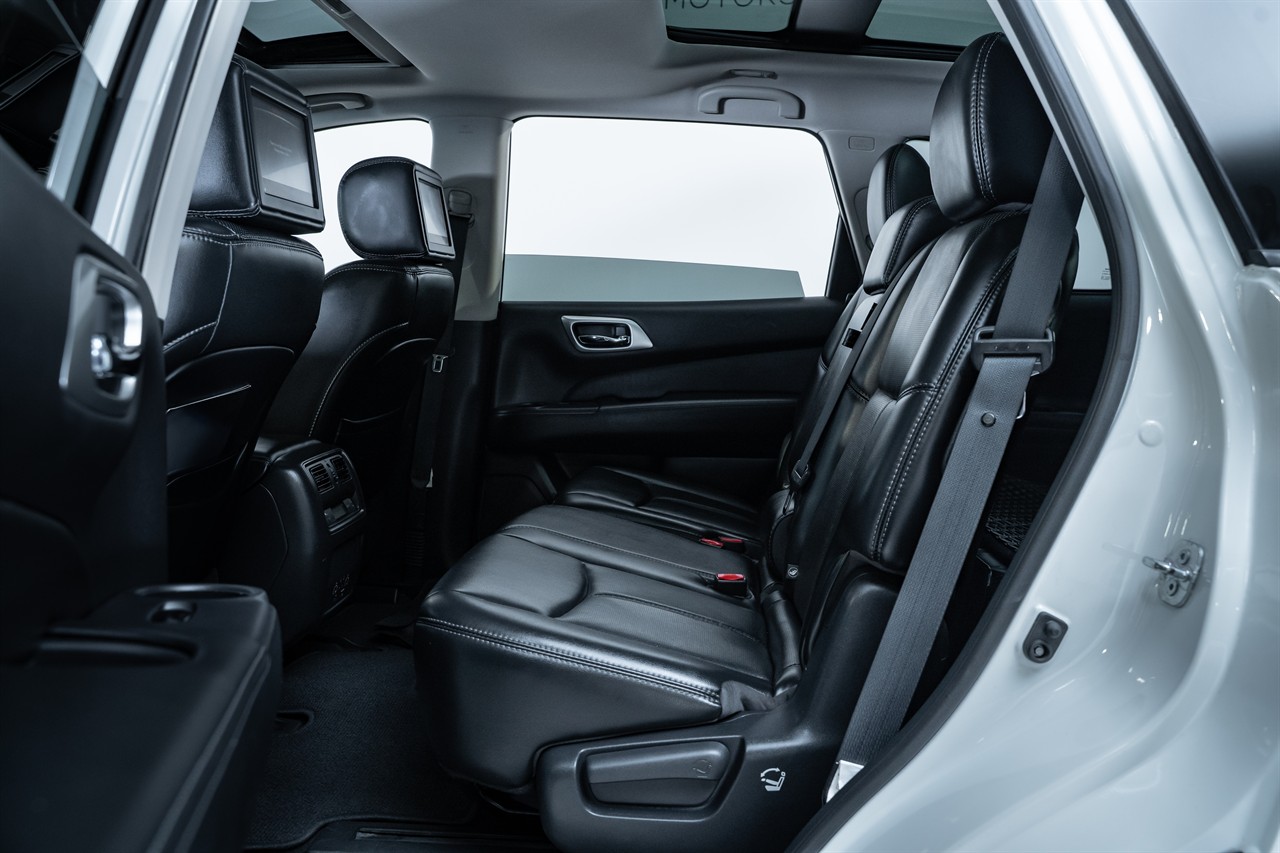 2017 Nissan Pathfinder