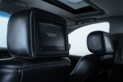 2017 Nissan Pathfinder - Thumbnail