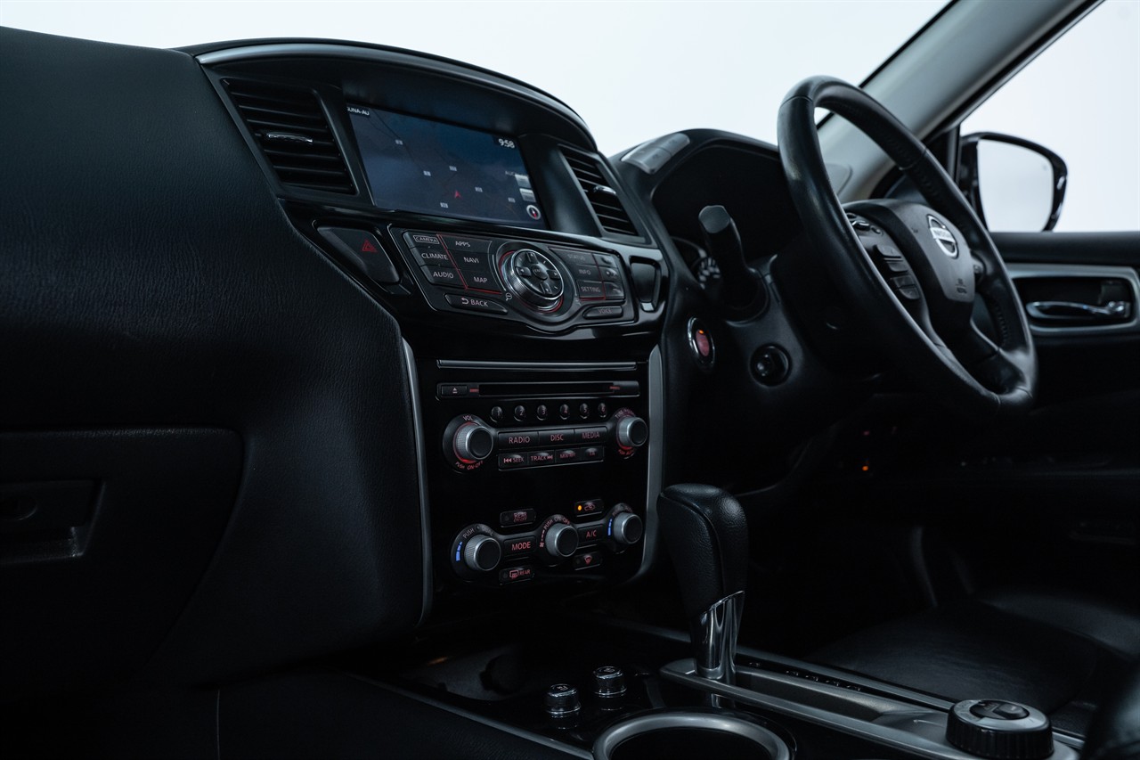 2017 Nissan Pathfinder