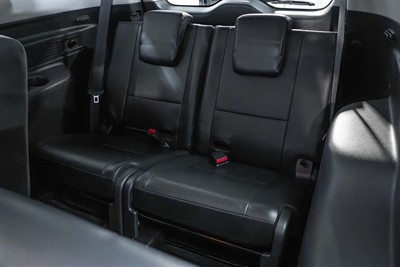 2020 Mitsubishi Pajero Sport - Thumbnail