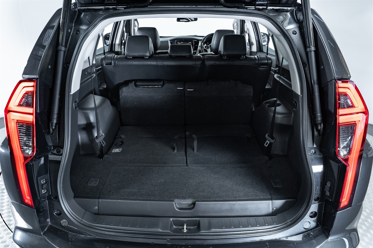 2020 Mitsubishi Pajero Sport