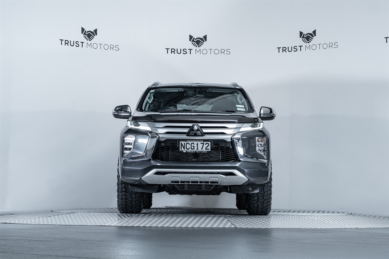 2020 Mitsubishi Pajero Sport