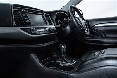 2018 Toyota Highlander - Thumbnail