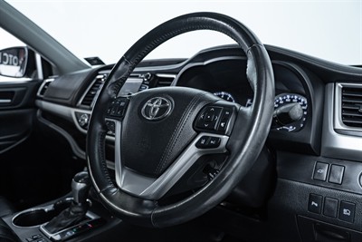 2018 Toyota Highlander - Thumbnail