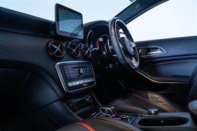 2016 Mercedes-Benz A 45 - Thumbnail