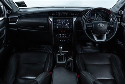 2016 Toyota Fortuner - Thumbnail