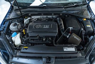 2014 Volkswagen Golf - Thumbnail