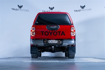 2021 Toyota Hilux - Thumbnail