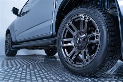 2017 Holden Colorado - Thumbnail