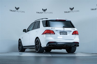 2016 Mercedes-Benz GLE 63 S - Thumbnail