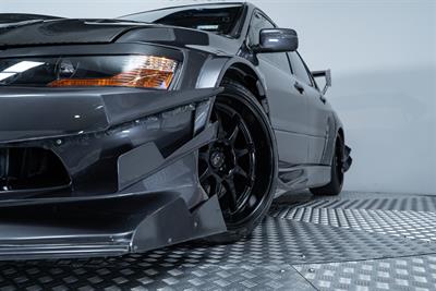 2004 Mitsubishi Lancer - Thumbnail