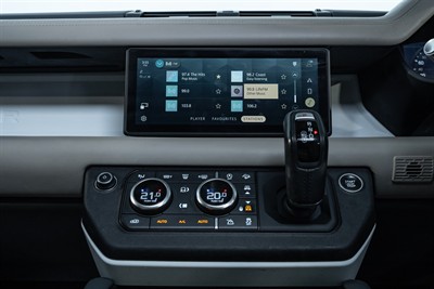2020 Land Rover Defender - Thumbnail