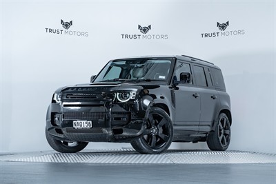 2020 Land Rover Defender - Thumbnail