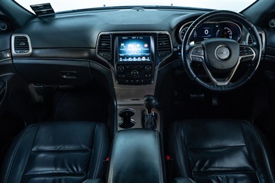 2017 Jeep Grand Cherokee - Thumbnail