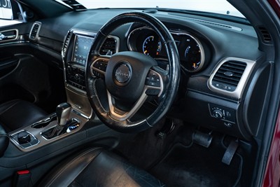 2017 Jeep Grand Cherokee - Thumbnail