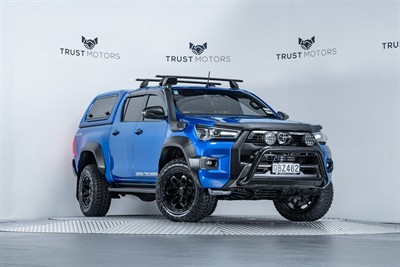 2023 Toyota Hilux - Thumbnail