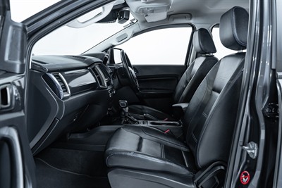 2021 Ford Everest - Thumbnail