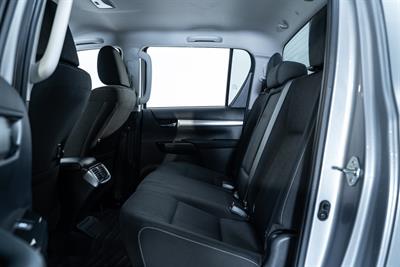 2021 Toyota Hilux - Thumbnail