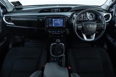 2021 Toyota Hilux - Thumbnail