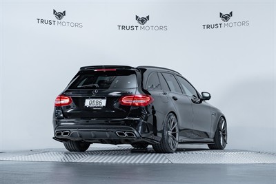 2015 Mercedes-Benz C 63 S - Thumbnail