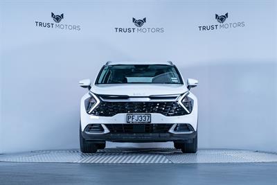 2022 Kia Sportage - Thumbnail