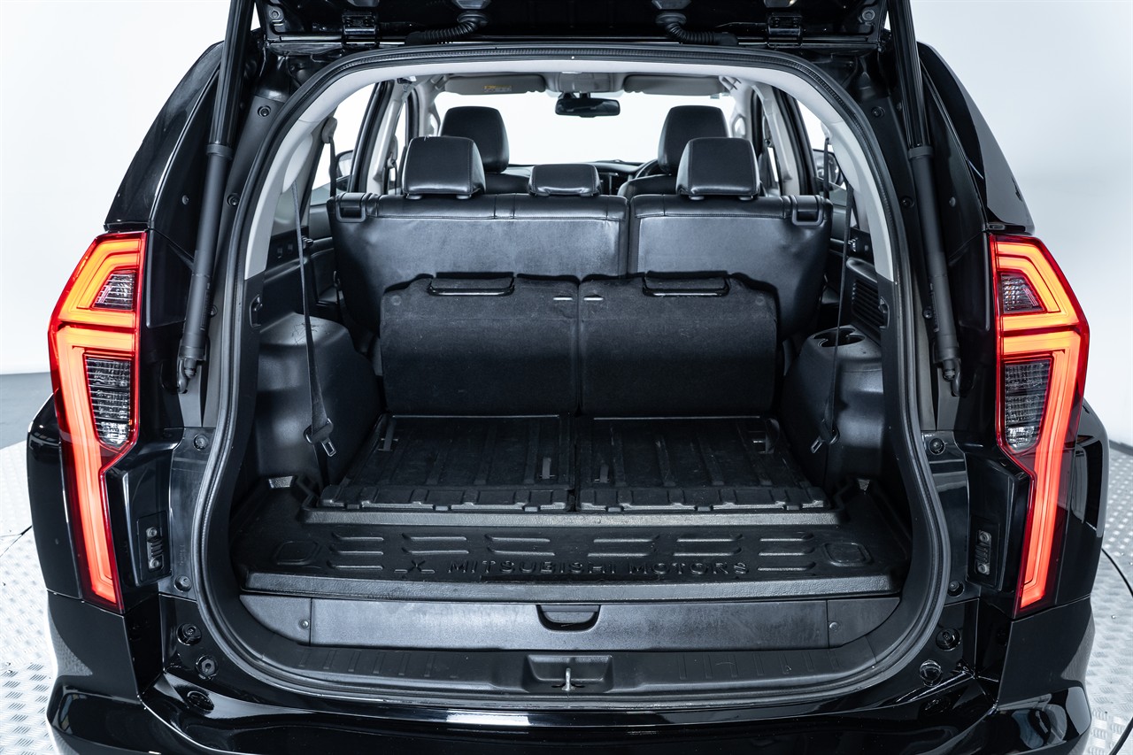 2020 Mitsubishi Pajero Sport