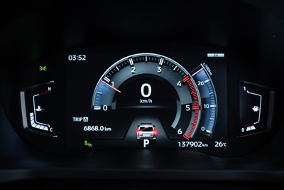 2020 Mitsubishi Pajero Sport - Thumbnail