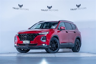 2018 Hyundai Santa Fe - Thumbnail
