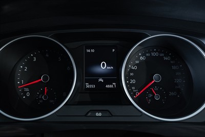 2021 Volkswagen Tiguan - Thumbnail