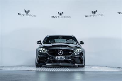 2017 Mercedes-Benz E 63 - Thumbnail