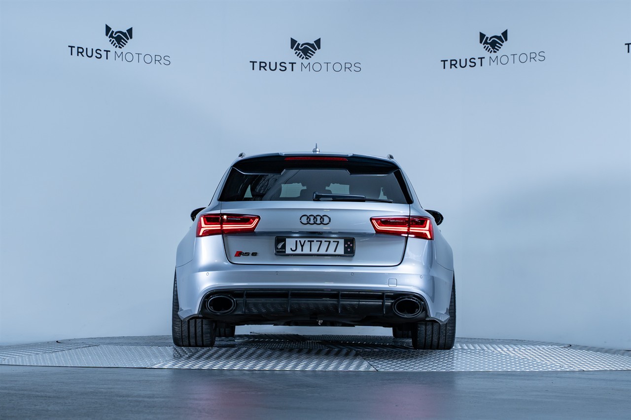 2016 Audi RS6