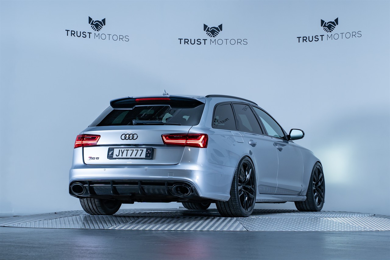 2016 Audi RS6