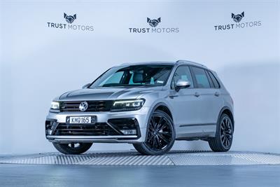 2017 Volkswagen Tiguan - Thumbnail